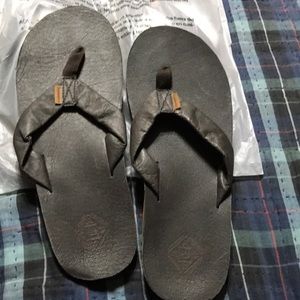 NEW FREEWATERS LEATHER FLIP FLOPS